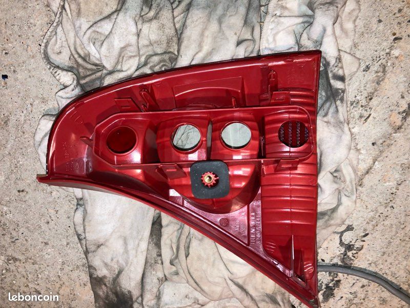 Feux ARG clio 2 (image 2)