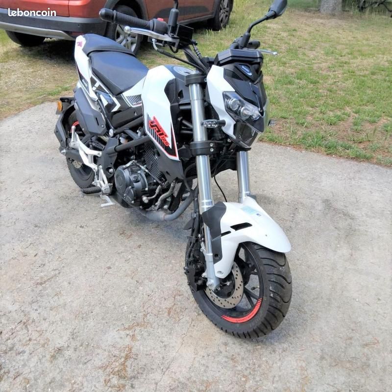 Benelli TORNADO 125 (image 3)