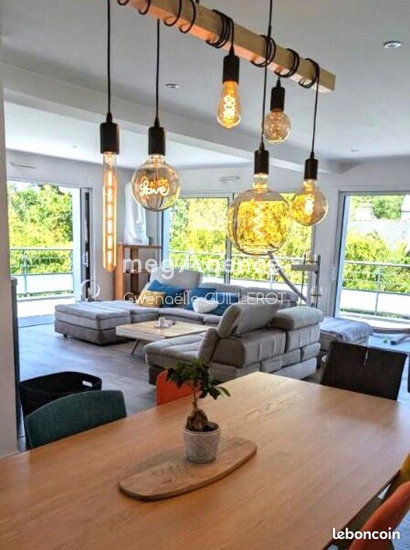 Maison 7 pièces 220 m² · à Larmor-Plage · 220 m² · 882 000 €