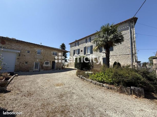 Maison 13 pièces 325 m²
