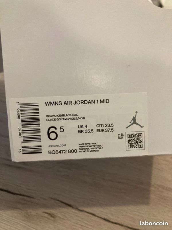 Air Jordan 1 MID (image 5)