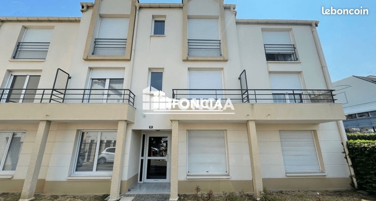 Appartement 1 pièce 28 m² · à Plaisir · 28 m² · 716 €/mois
