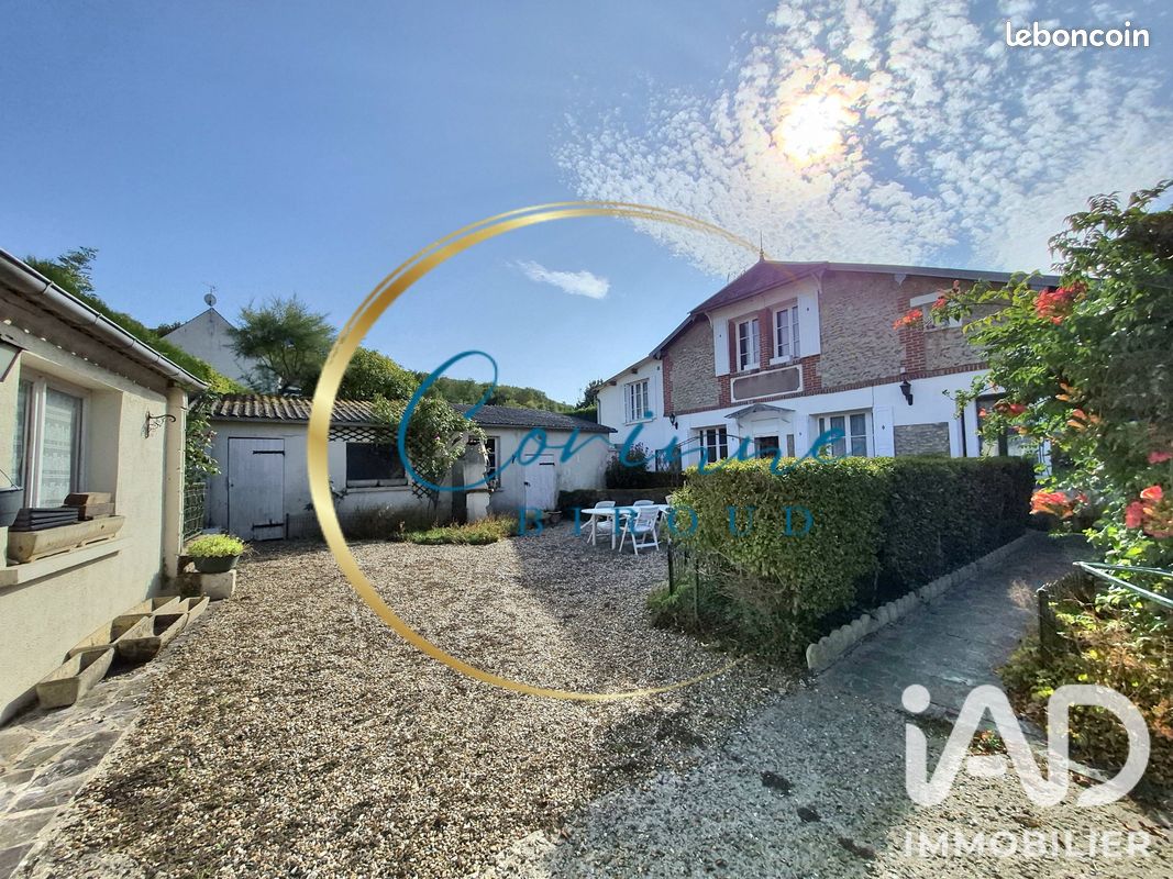 Maison 4 pièces 96 m² · à Amblainville · 96 m² · 230 000 €