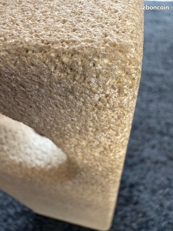 Lampe brutaliste en pierre reconstituée – attribuée à Albert Tormos (années 70) (image 3)