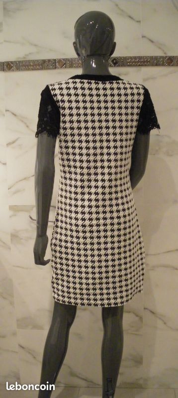 Robe Femme René Derhy Taille 38 - Couleur Violet Noir, Longueur 80,5 Cm, Occasion Très Bon état
