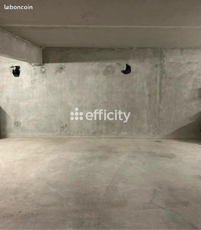 https://img.leboncoin.fr/api/v1/lbcpb1/images/bd/42/36/bd4236b6059899a74370991ce2f11930fb9b06c4.jpg?rule=ad-image