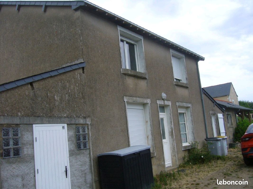 Maison 6 pièces 150 m² · à Morannes sur Sarthe-Daumeray · 150 m² · 112 000 €