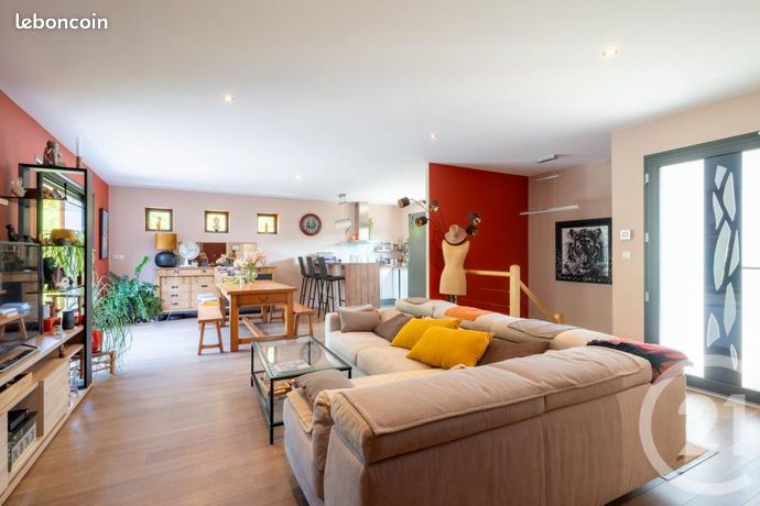 Maison 7 pièces 152 m²