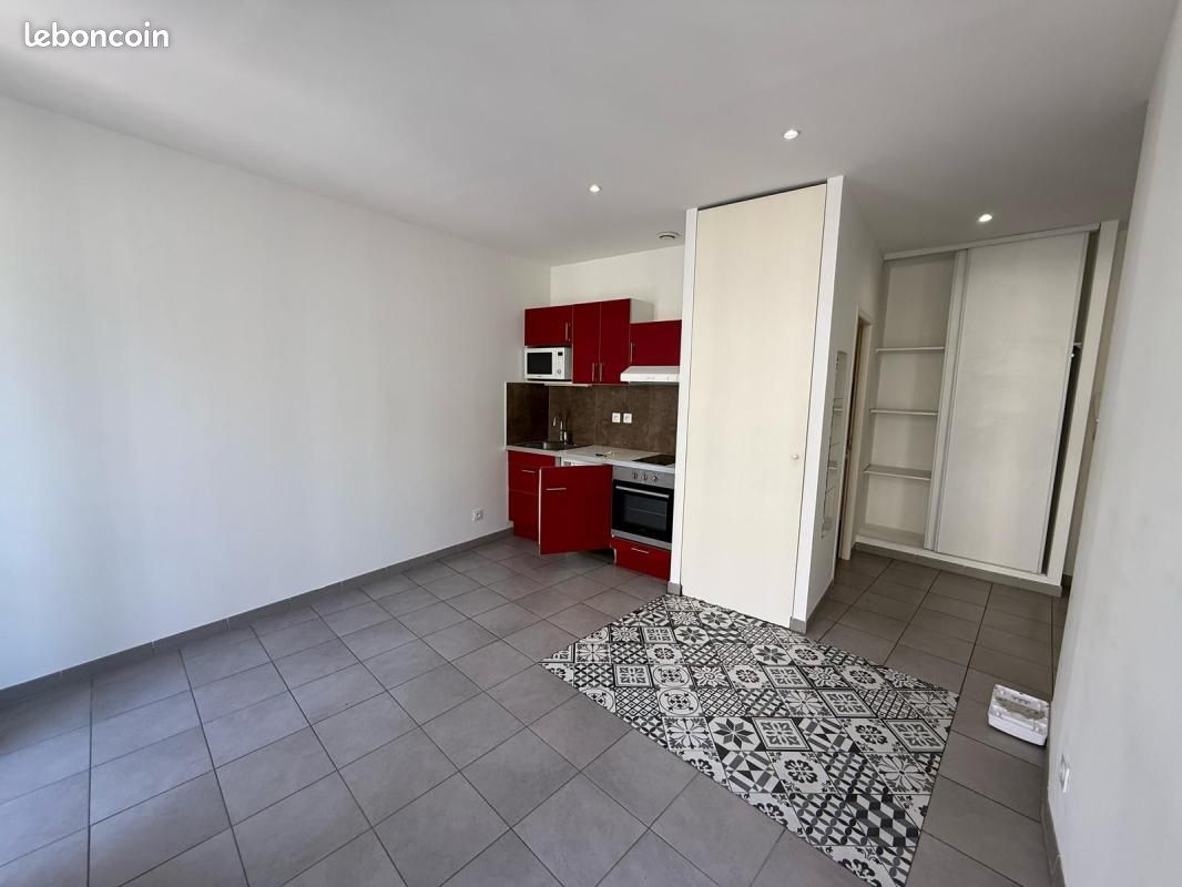 Appartement 2 pièces 33 m² · à Marseille · 33 m² · 677 €