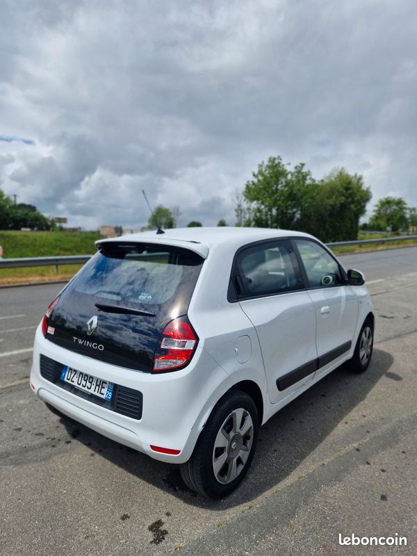 Renault TWINGO 2016 / 1.0Sce 70ch / 32 348klm (image 5)