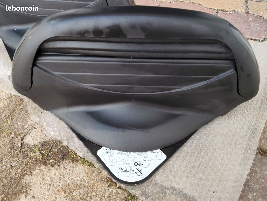 Support pour voiture ski/snow aimenté (image 1)