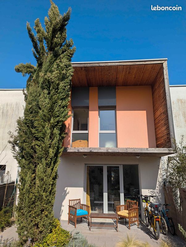 Maison 4 pièces 75 m² · à Vaulx-en-Velin · 75 m² · 269 000 €