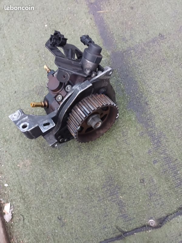 Pompe D’injection 0445010102 9683703780 1.6 hdi Bosch Citroen Peugeot 0928400607 (image 1)