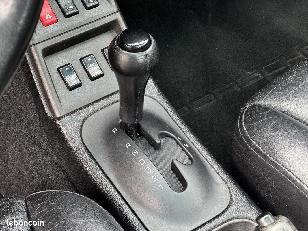 PORSCHE 911 Targa 3.6i - BVA Tiptronic TYPE 993 TARGA (image 11)