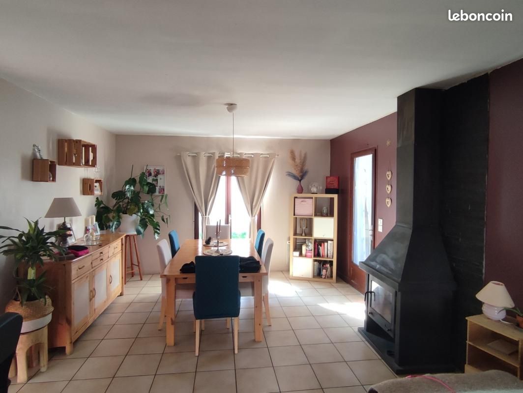 Maison 4 pièces 92 m² · à Tresses · 92 m² · 1 250 €/mois