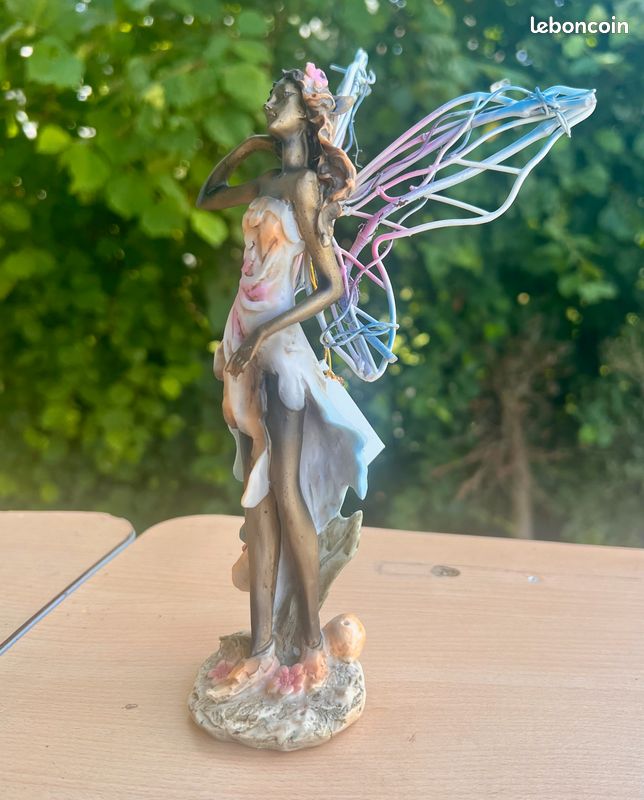 Figurine de fée Fée Jouant de la Statue de Guitare, Statue en Résine, Sculpture en Résine