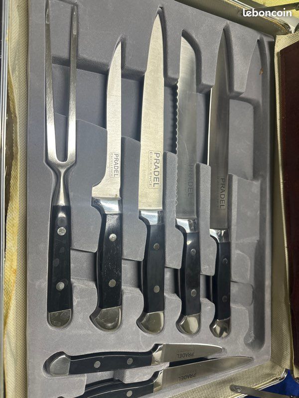 Ensemble de couteaux de cuisine Pradel neuf (image 2)