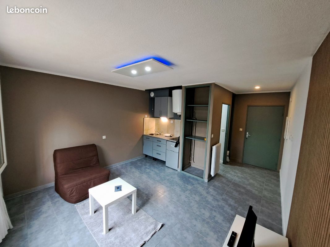 Appartement 1 pièce 21 m² · à Avignon · 21 m² · 415 €