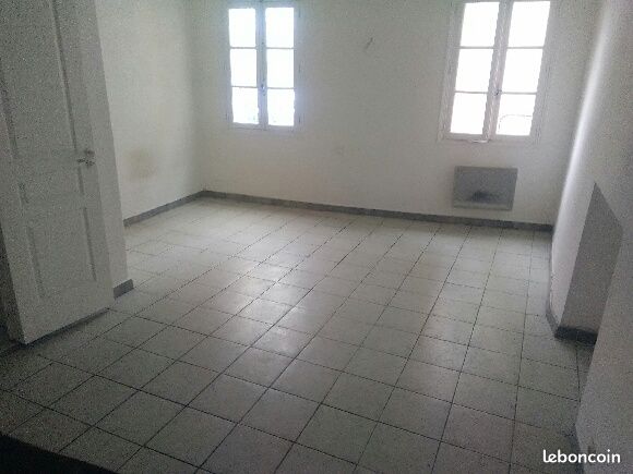 Appartement 1 pièce 24 m² · à Lorgues · 24 m² · 390 €/mois