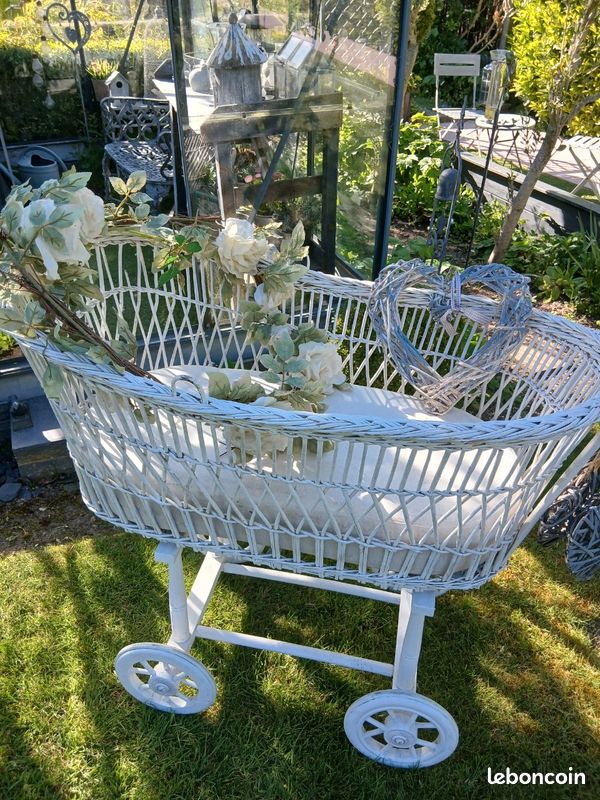 Berceau ancien style Moise (image 2)