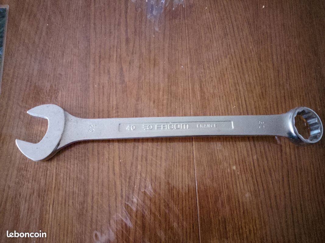 Clé de 32 mixte facom 10 euros (image 1)