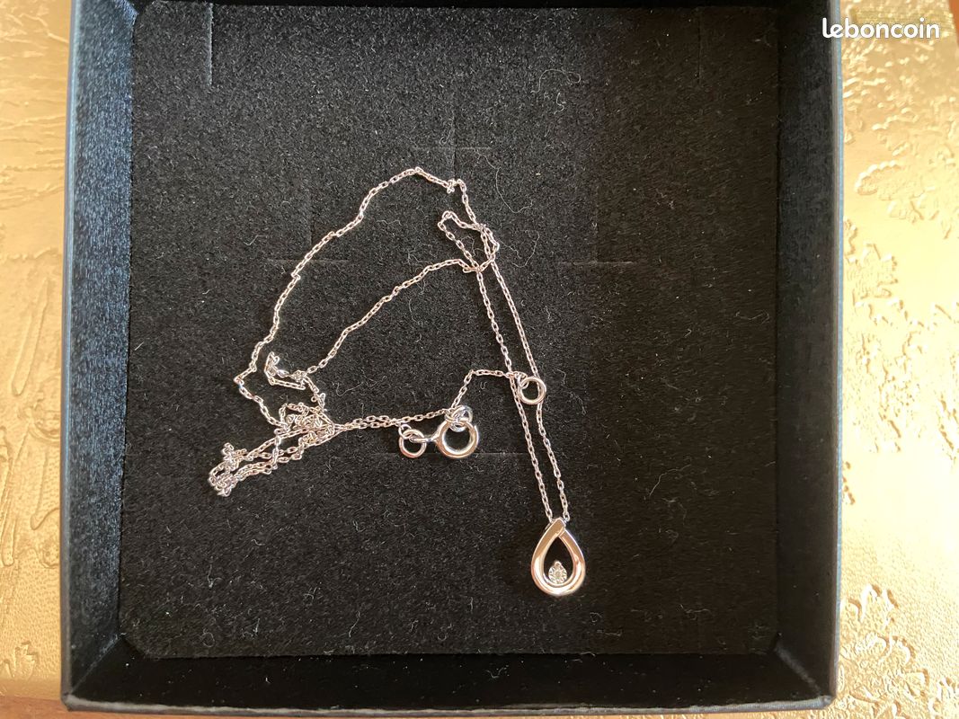 Collier ancien. Or blanc diamant. Vintage (image 1)