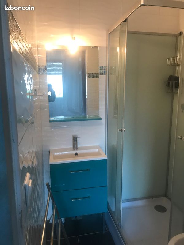 Chambre meublée avec douche - Saint-Pierre-du-Mont 40280 (image principale 4)