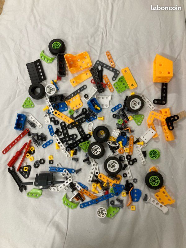 Lot de pièces de construction – type Mécano & Creator (image 1)