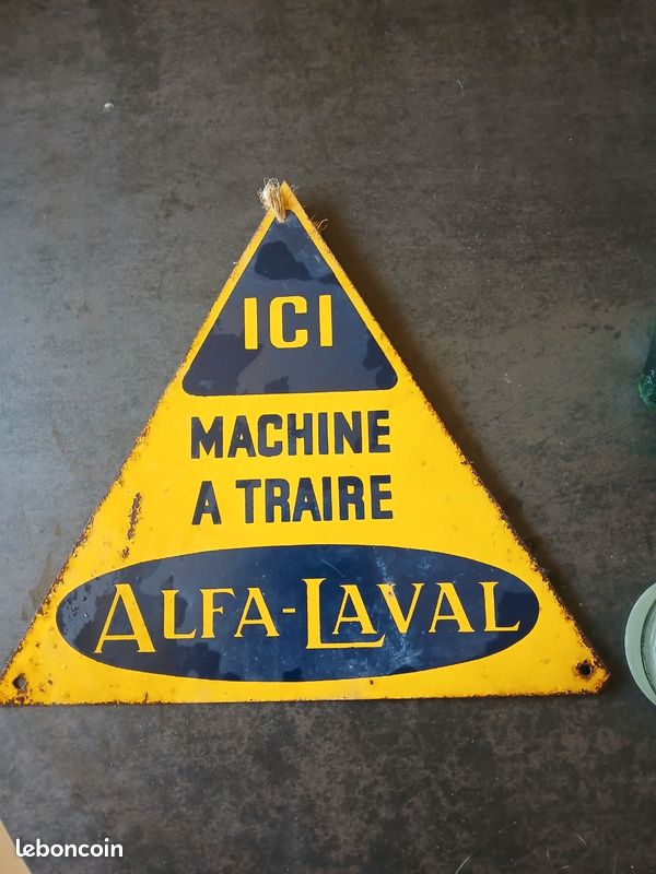 Ancienne plaque de publicité (image 1)