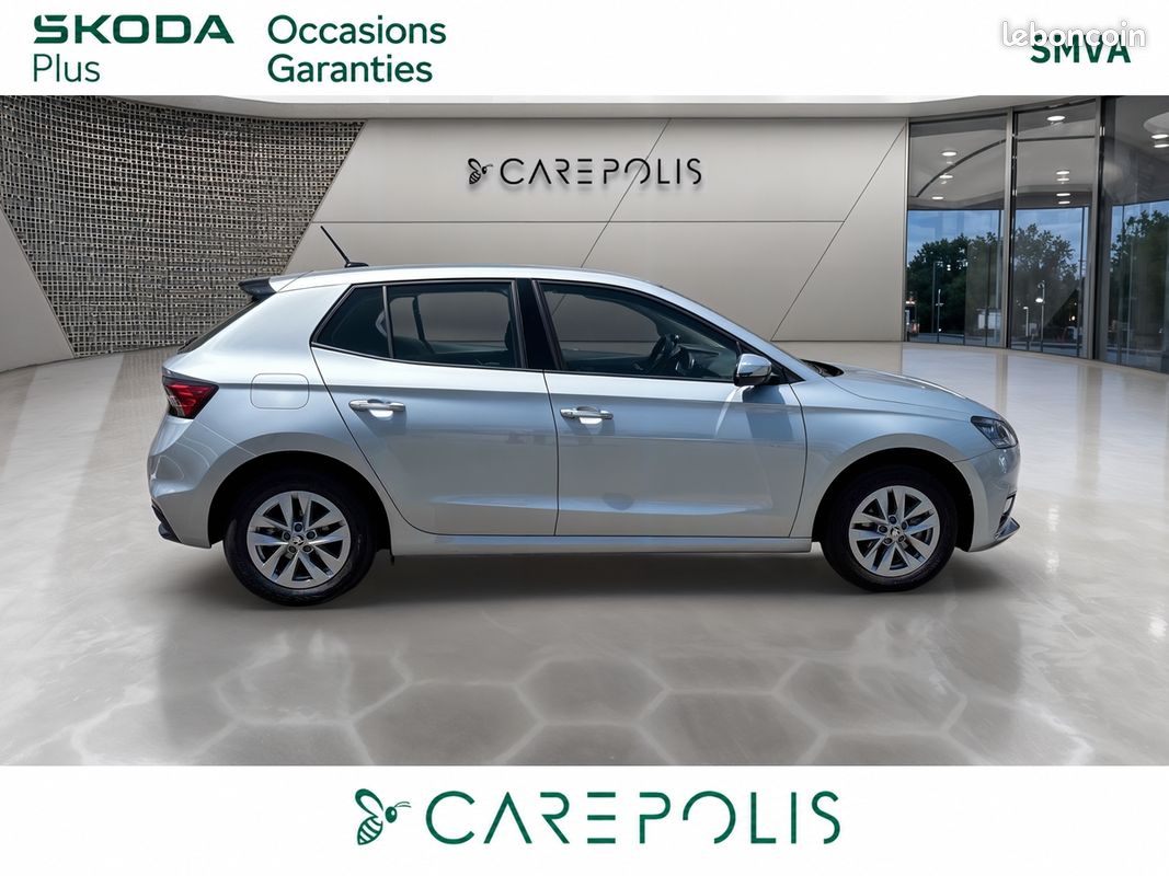 SKODA Fabia 1.0 MPI 80 ch BVM5 Selection (image 6)