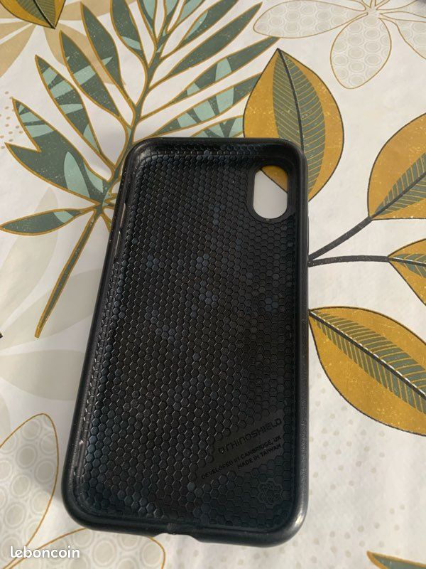 Coque rhinoshield (image 1)