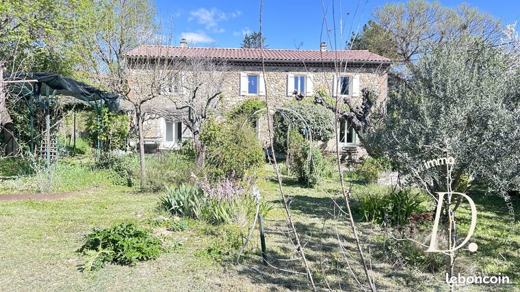 Maison 7 pièces 183 m²