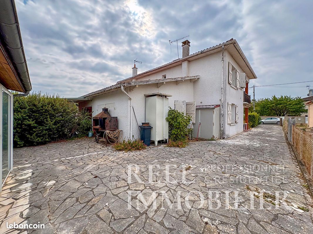 Maison 4 pièces 102 m² · à Fleurance · 102 m² · 115 000 €