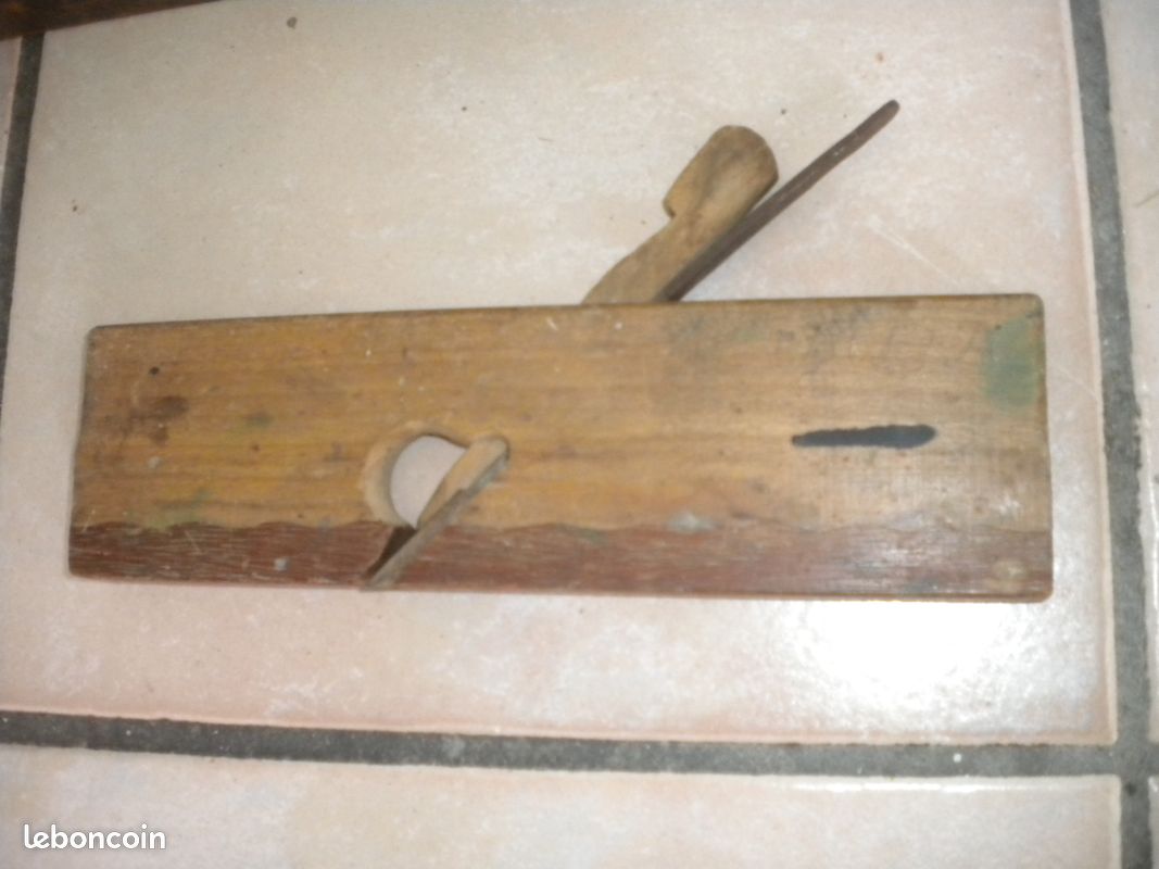 Lot De 5 Rabots Et Varlopes Anciens - Outils Bois D'occasion - Etat Correct