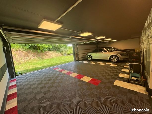 Urgent place de parking dans garage fermé villa sur Beaumont les Valence