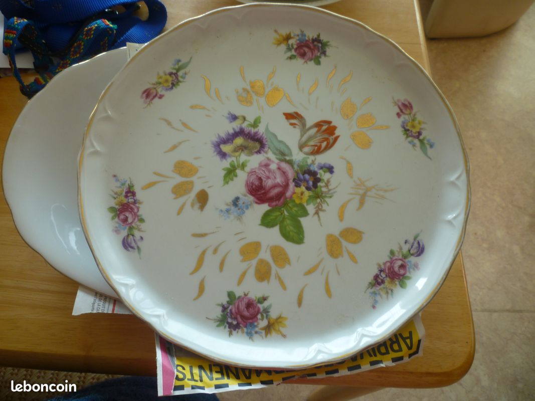 Plat blanc rond (image 4)
