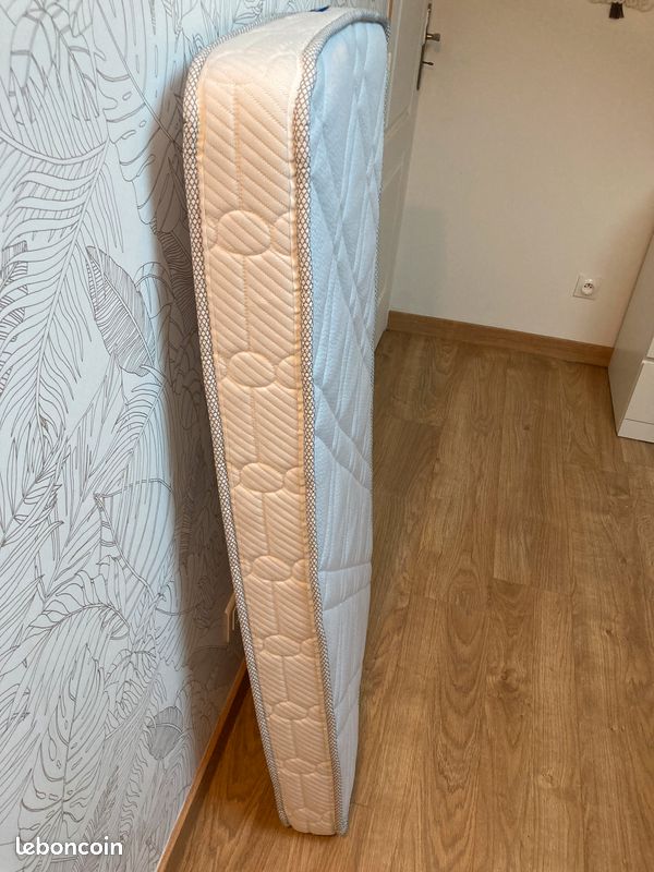 Matelas BULTEX Neuf 120 cm X 60 cm (image 2)