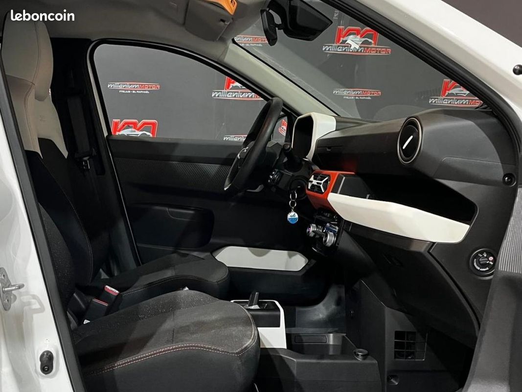 DACIA SPRING 65Cv - Extreme - 100 % Elec - Garantie constructeur 01/2032 (image 15)