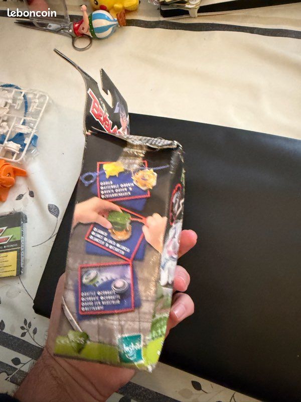 HASBRO Toupies Beyblade Hasbro Multipack Marvel pas cher