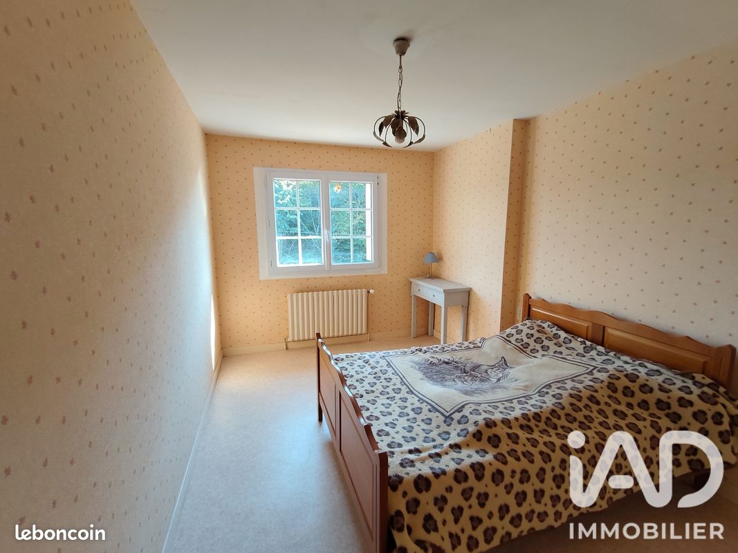 Propriété 8 pièces 150 m² (image 18)
