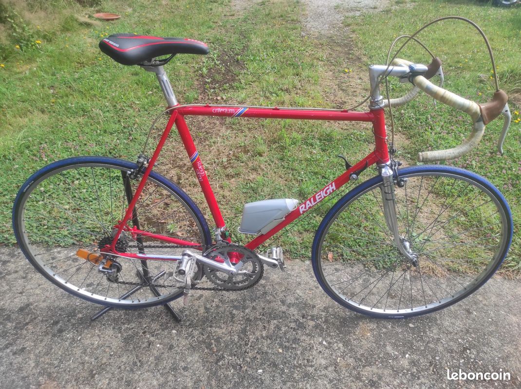 Cadre De Vélo De Route Vintage Reynolds 531 - Taille 60 Cm, Roues 27 Pouces, Marque Bates - Occasion En état Fonctionnel
