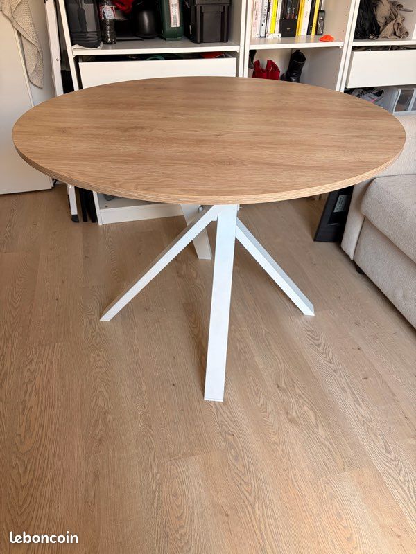 Table à manger ronde 4 personnes - IKEA (image 1)
