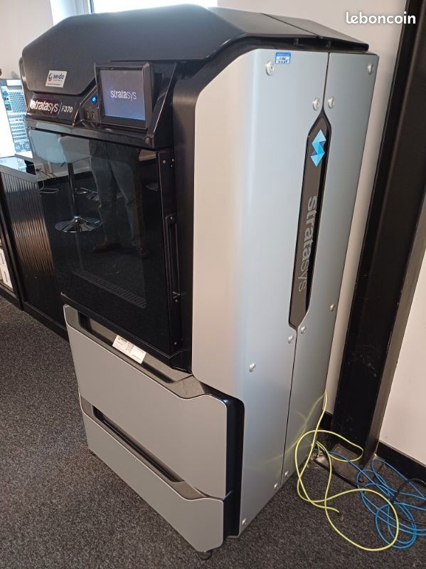 Imprimante 3d stratasys f370 (image 2)