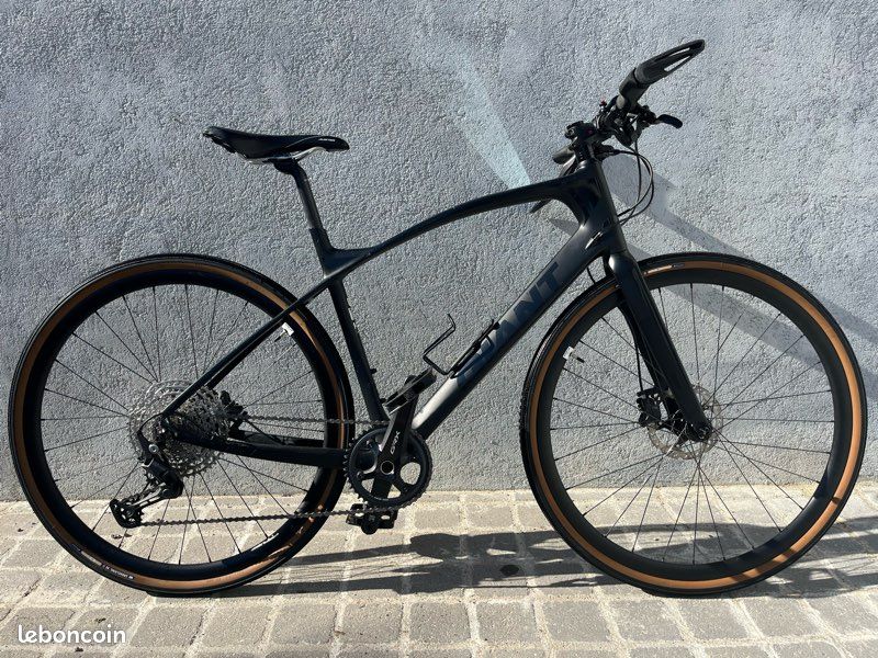 Giant FastRoad Advanced Carbone GRX Gravel – Taille ML – Excellent état (image 1)