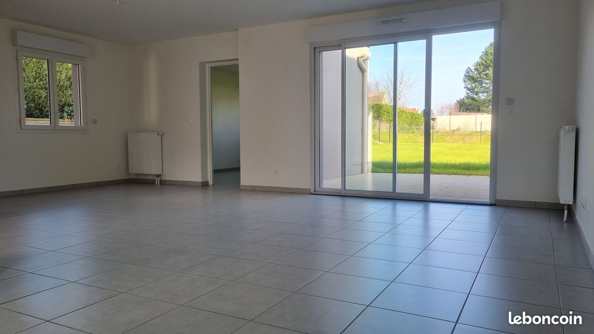 Maison 5 pièces 104 m² · à Lèves · 104 m² · 1 350 €/mois