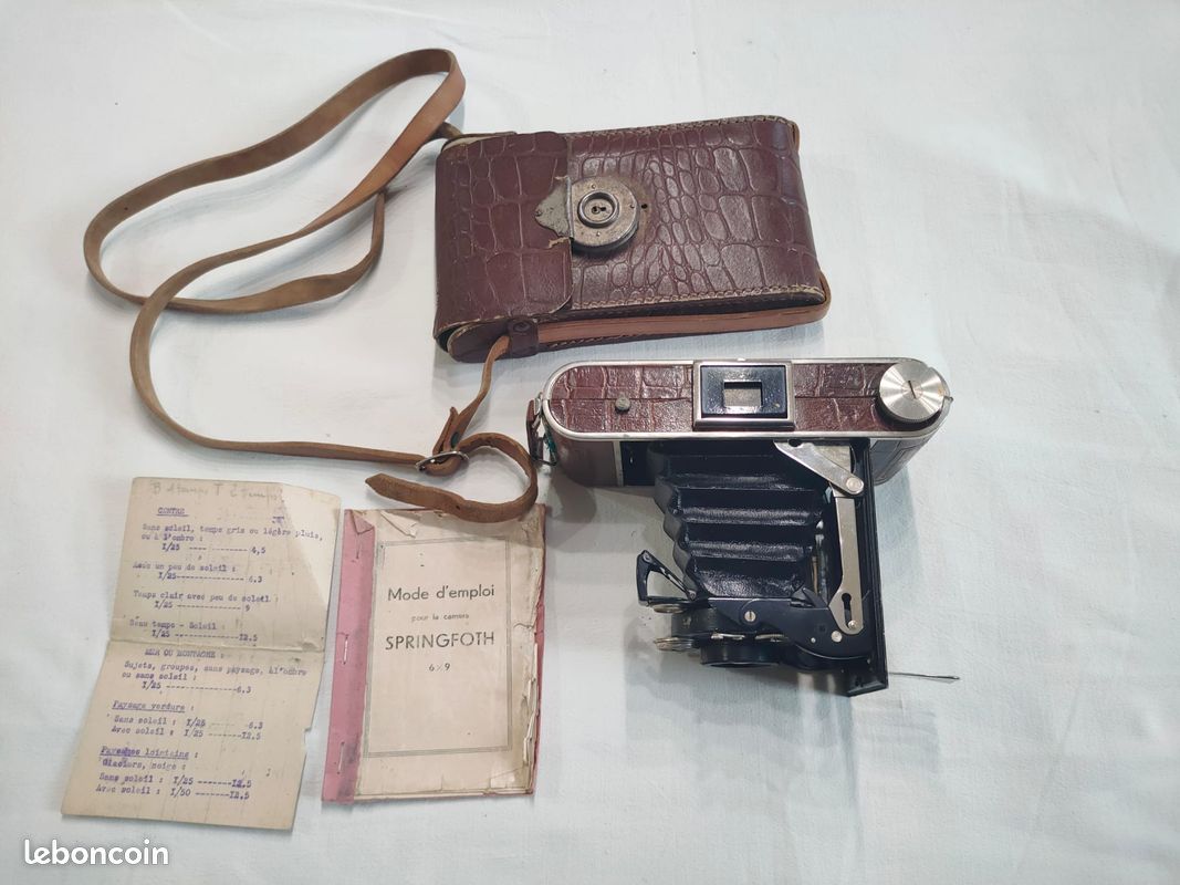 Appareil photo sur pied ancien - Collection