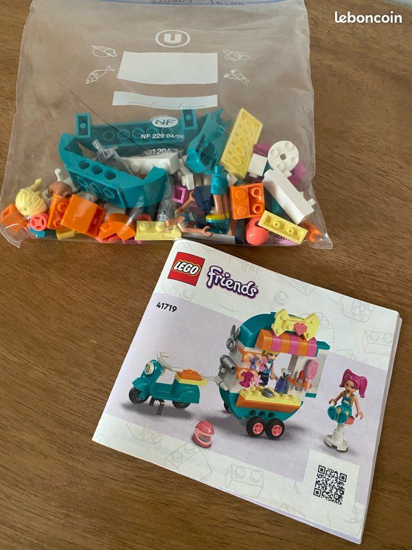 Lego friends (image 1)