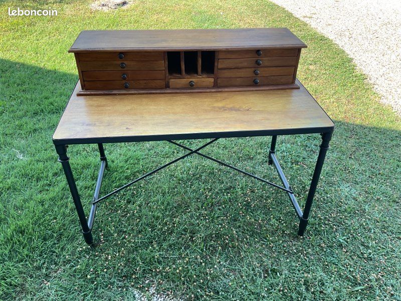 Bureau AM.PM (image 1)