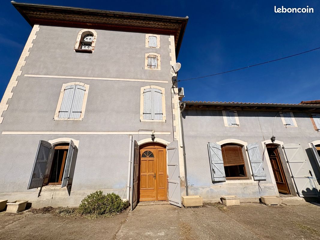 Maison 8 pièces 226 m² · à Noé · 226 m² · 250 000 €