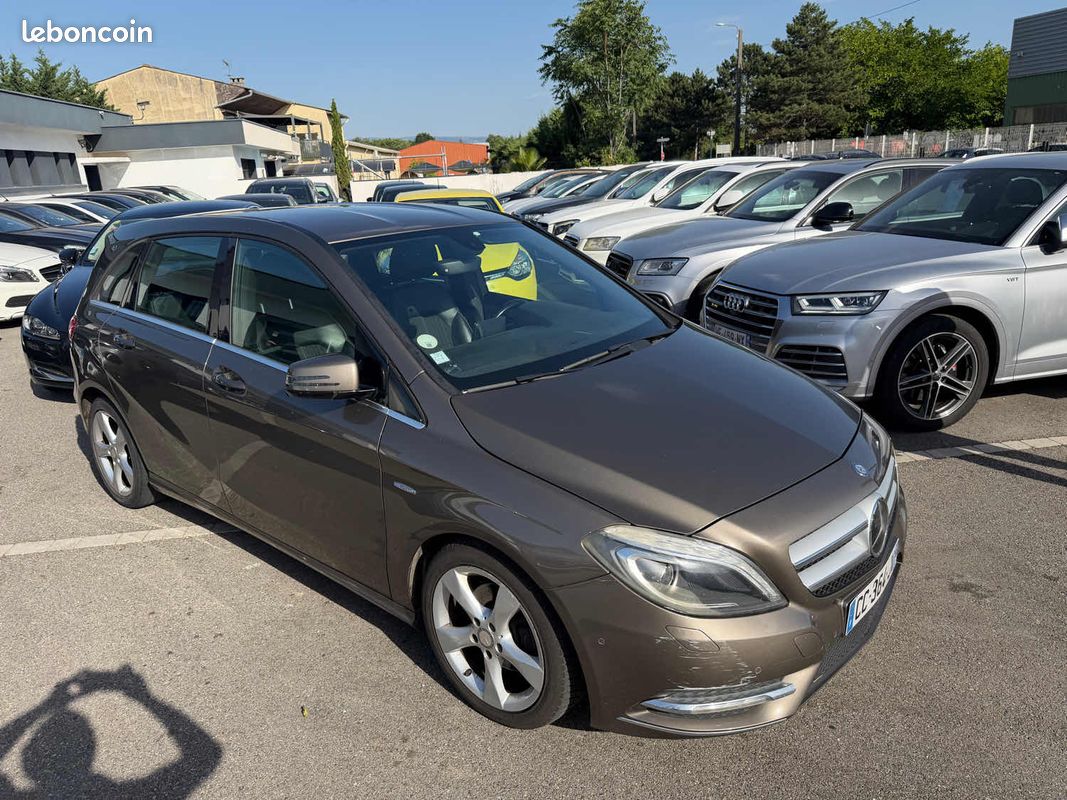 Mercedes classe b 200 cdi 136ch boite auto garantie (image 2)